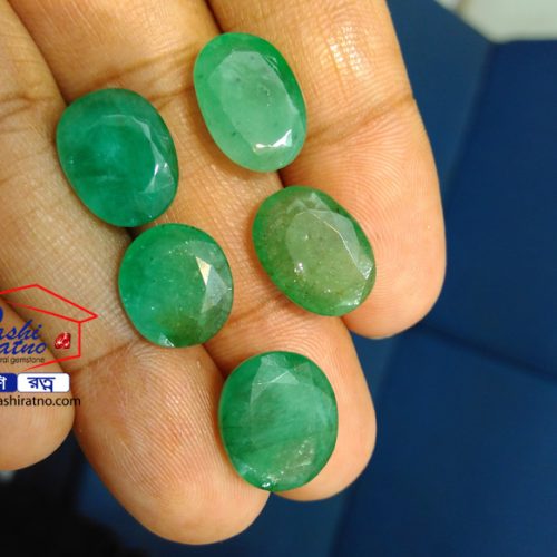 Brazil Panna Stone (ব্রাজিলের পান্না পাথর)