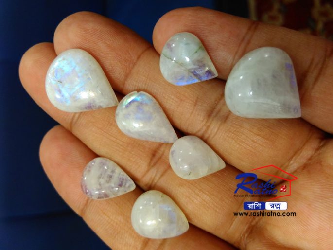 Siloni Moon Stone (সিলনি মুন পাথর)