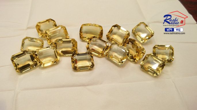 Square Shape Yellow Topaz Stone (স্কয়ার টোপাজ পাথর)