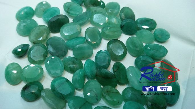 Ratno Pathor Brazil Panna Stone (ব্রাজিল পান্না পাথর)