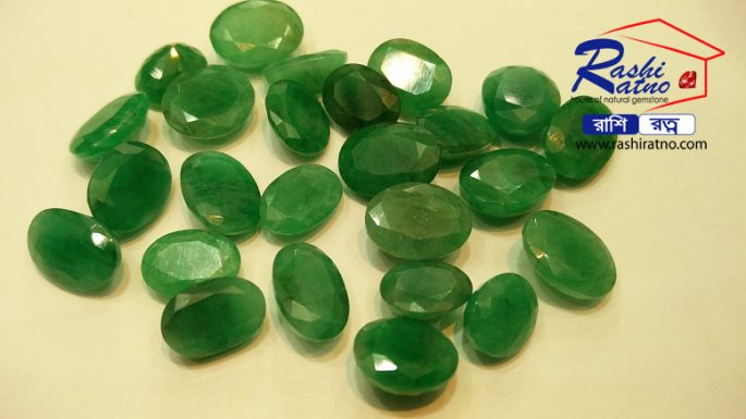 Brazil Green Emerald Stone (ব্রাজিলের সবুজ পান্না পাথর) - Image 4