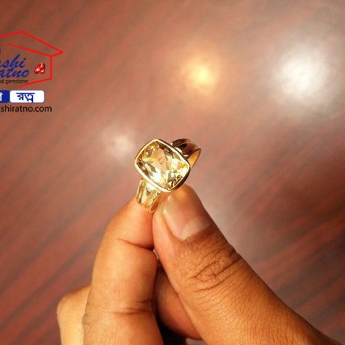 Square Yellow Topaz Stone (স্কয়ার হলুদ টোপাজ পাথর)