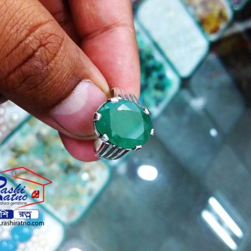 ব্রাজিল পান্না স্টোন