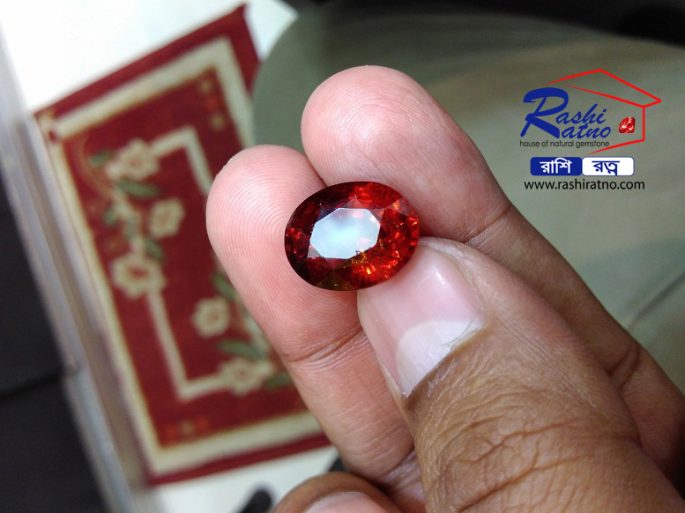 Sri Lankan Ceylon Gomed Stone