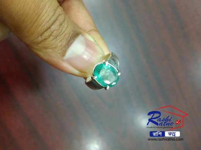 Colombian Emerald Stone (কলম্বিয়ান পান্না স্টোন) - Image 2