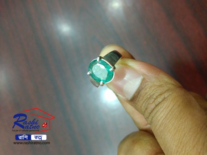 Colombian Emerald Stone (কলম্বিয়ান পান্না স্টোন) - Image 3