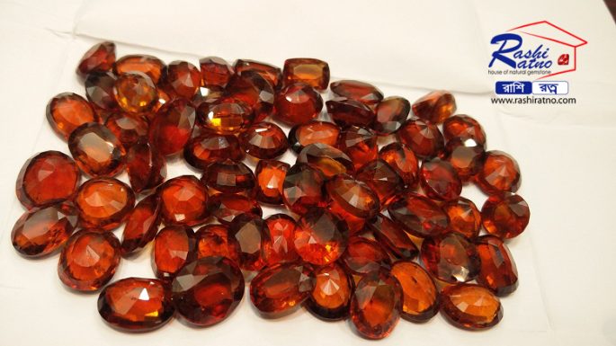 Ratno Pathor Srilankan Garnet Stone সিলনি গোমেদ